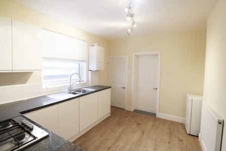 1 bedroom maisonette to rent - Photo 4