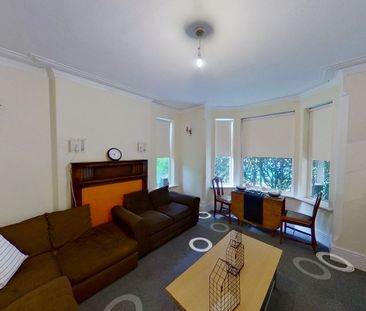 25 Trinity Avenue, NG7 2EU, NOTTINGHAM - Photo 1