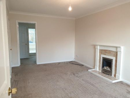3 bedroom detached house to rent - Photo 5