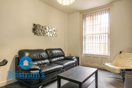 2 bed Apartment for Rent - Photo 4