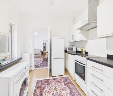 1 bedroom ground floor flat to rent - Photo 4