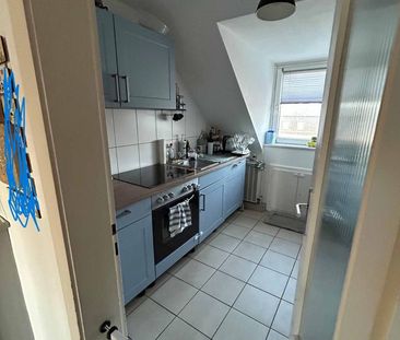 3 Zimmer DG-Wohnung mit Küche und Balkon in Fischeln - Photo 1