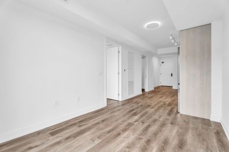 For Lease - 1 Jarvis Street Unit# 828, Hamilton, Ontario - Photo 3