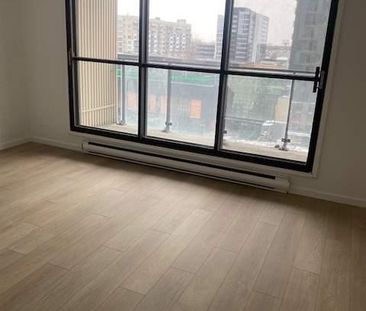 Appartement à louer – Portdemer 99-101 Place Charles-Lemoyne - Photo 2