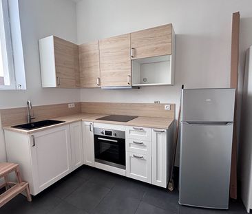 Location appartement 1 pièce, 21.82m², Fontenay-le-Vicomte - Photo 2