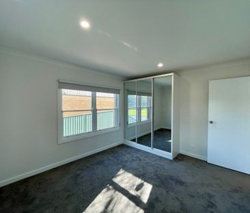 1/824 Chisholm Street, Black Hill - Photo 4