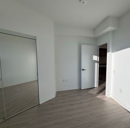 For Lease - 2495 Eglinton Avenue Unit# 1906, Mississauga, Ontario - Photo 4