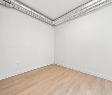 For Lease - 325 James Street Unit# 224, Hamilton, Ontario - Photo 2