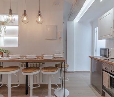 Bright room in Comillas. - Photo 5