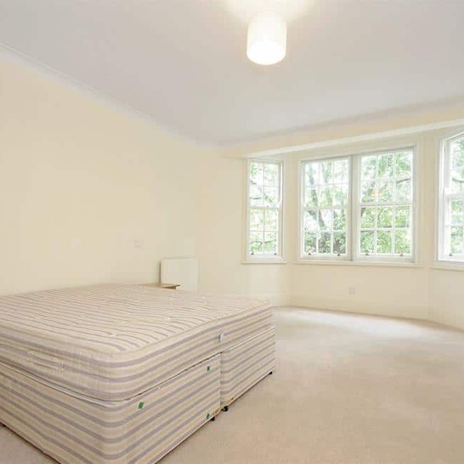 PARK ROAD, NW8, London - Photo 1