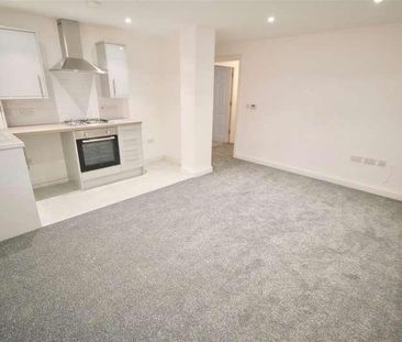 Queens Road, Portsmouth, PO2 - Photo 6