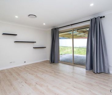 Family Comfort in a Quiet Glenmore Park Cul-de-sac - Photo 2