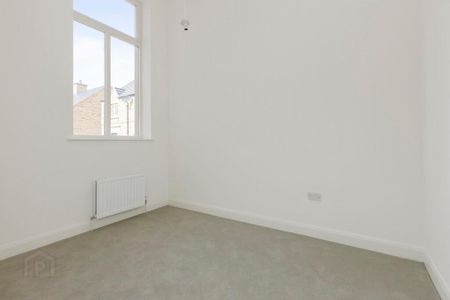 Apartment 3 35 College Green, College Avenue, Bangor, BT20 5FA - Photo 4