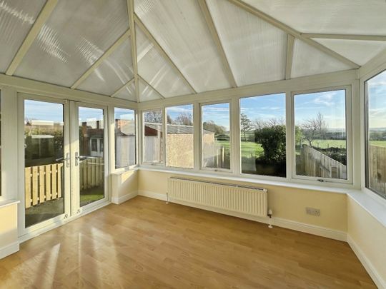 Highmoor Lane, Cleckheaton, BD19 - Photo 1