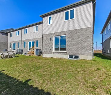 For Lease - 345 KENNINGTON Way, London South, Ontario - Photo 2