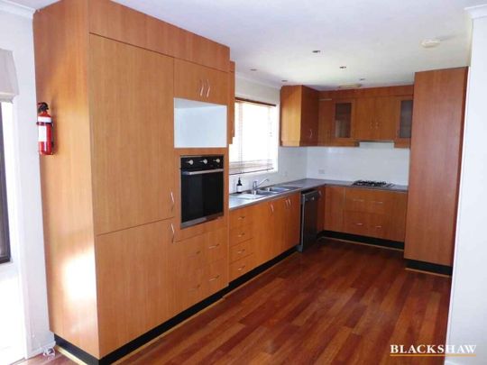 Spacious 3-Bedroom Home in Desirable MacGregor Location - Photo 1