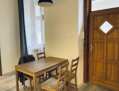 Dob utca 36. - Fotó 1