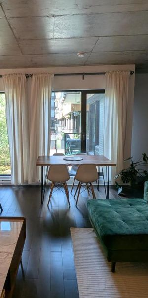 Studio meublé – Quartier 54 – La Petite-Patrie - Photo 1