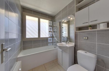 Location Appartement 1 pièce 30m² - Photo 4