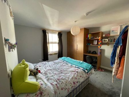 Blenheim Road - Photo 4