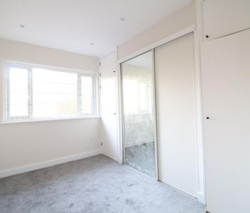 3 bedroom apartment to rent - Photo 2