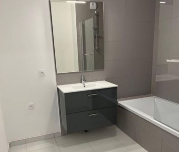 location Appartement T3 DE 61.01m² À THONONS LES BAINS - Photo 3