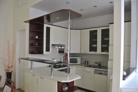 Ferenciek tere - Fotó 2