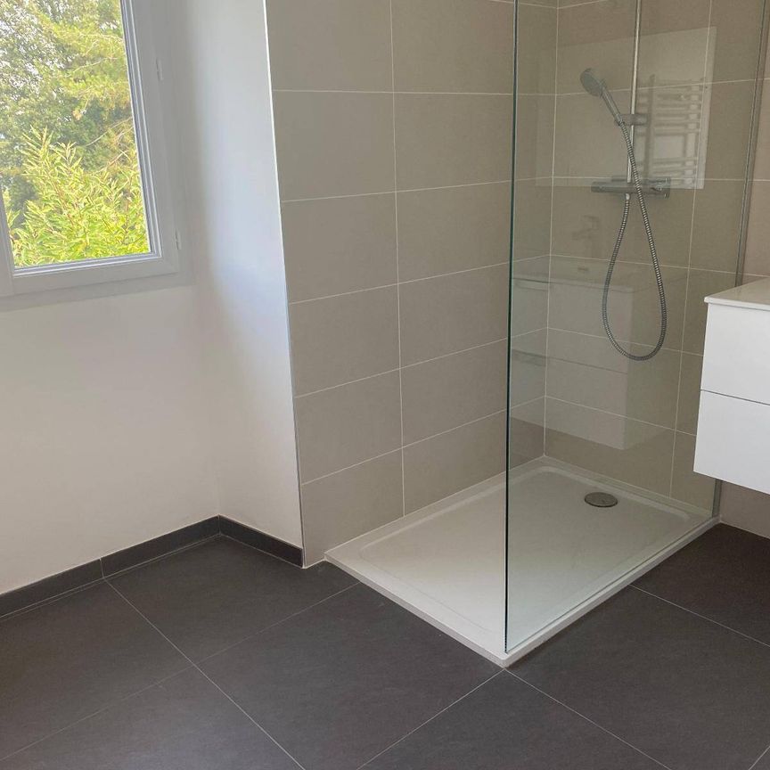 Location maison 3 pièces 85.1 m² à Aubenas (07200) 6 - Photo 1