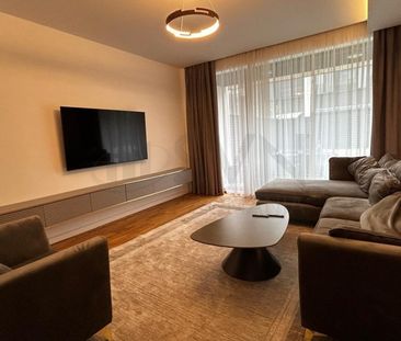 Vila 5 camere de inchiriat | Erou Iancu Nicolae - Photo 1