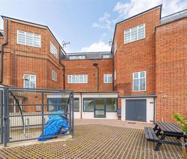 Petunia Court, New Malden, KT3 - Photo 3