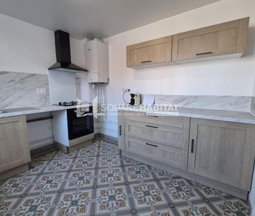 Location Maison 3 pièces 78m² CAUDRY 59540 - Photo 1