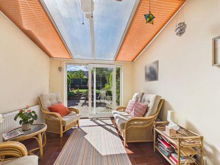 3 bedroom semi-detached house to rent - Photo 2