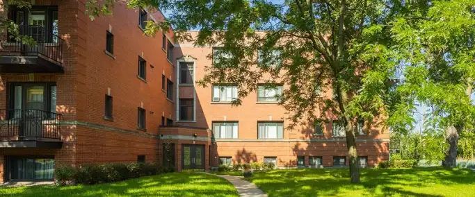 7 Av. Roosevelt | 7 Avenue Roosevelt, Mont-Royal · 1 ch. - Photo 1