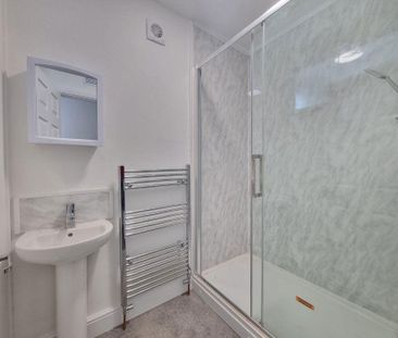 3 bedroom terraced house to rent - Photo 6