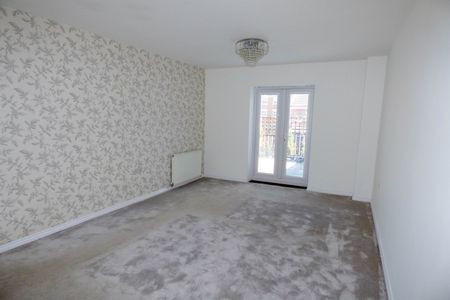 3 bed house to rent in Brass Thill Way, South Shields, NE33 - Photo 3