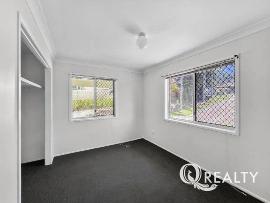 “Cozy Family Home in Great Location!” - Photo 1