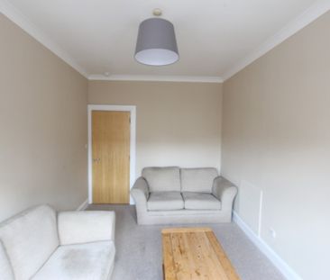 1 Bedroom Property To Rent - Photo 2