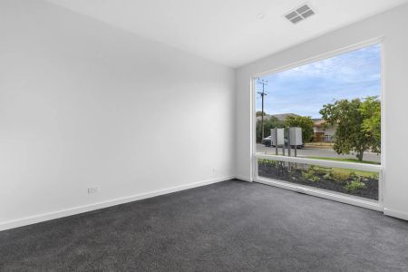 19 Alton Avenue, Magill. - Photo 3