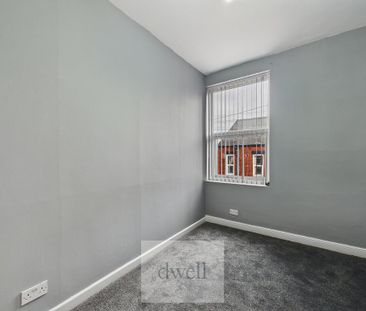 4 bedroom terraced house to rent - Photo 3