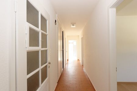 Rent a 4 rooms apartment in Olten - Photo 3