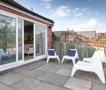 1 bedroom in a house share to rent - Photo 5