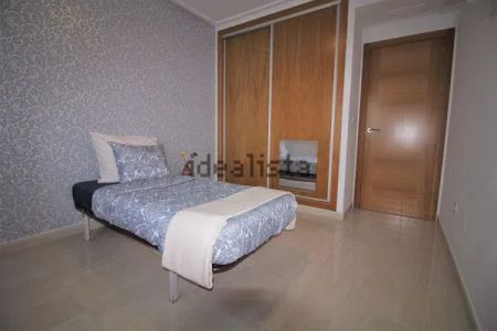 Alquiler de piso en Villamartín - Photo 3