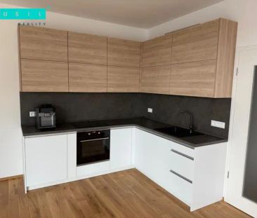Pronájem krásné novostavby bytu s terasou v nově vzniklé luxusní re... - Photo 1