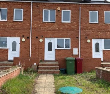 1 bedroom property with land to rent - Photo 4