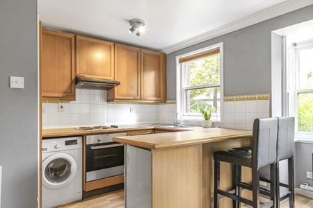 Holley Road, W3 7TS, London - Photo 2