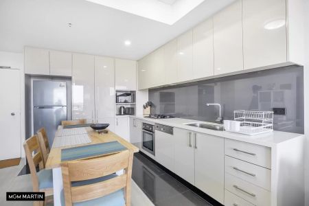 MGM MARTIN - AIR CONDITIONED TWO BEDROOM APARTMENT (ACCESS THROUGH LAMOND LANE) - Photo 3