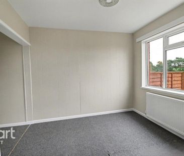 3 bedroom semi-detached house to rent - Photo 4
