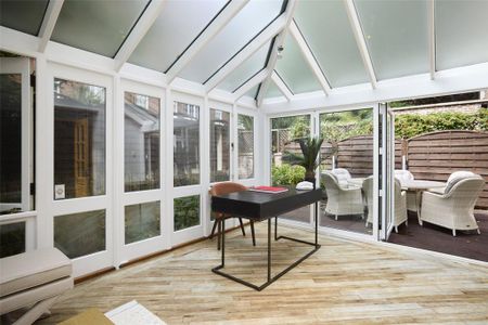 5 bedroom terraced house to rent - Photo 2