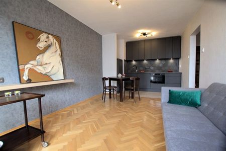 Mieszkanie do wynajęcia 3 pokoje Krochmalna, Warszawa 50 m² - Фото 2