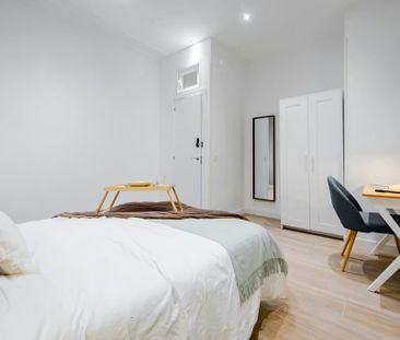 Calle del Marqués del Duero, Madrid, Community of Madrid 28001 - Photo 2